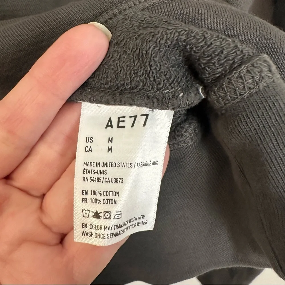 Ae77 Women’s Black Distressed Long Sleeve Cotton Crewneck Sweater Sz M NWOT